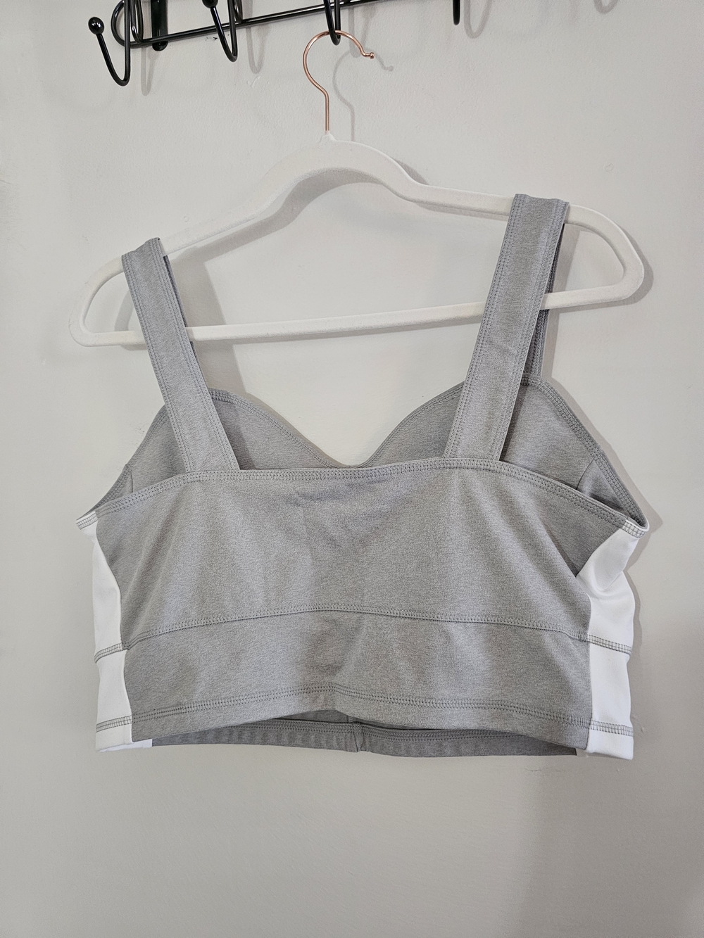 torrid Gray & White Cropped Tank Bralette with Sweetheart Neckline - Picture 4 of 4